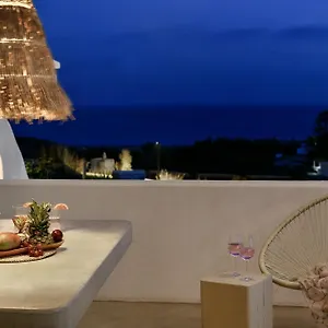 κάντε κράτηση εδώ