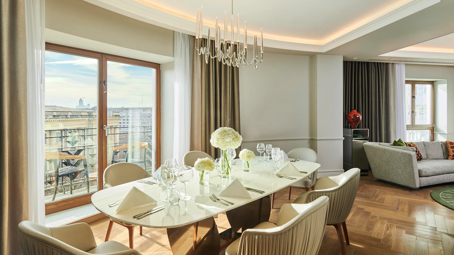 Intercontinental Athenee Palace Bucharest, An Ihg Hotel 5*, Bukarest